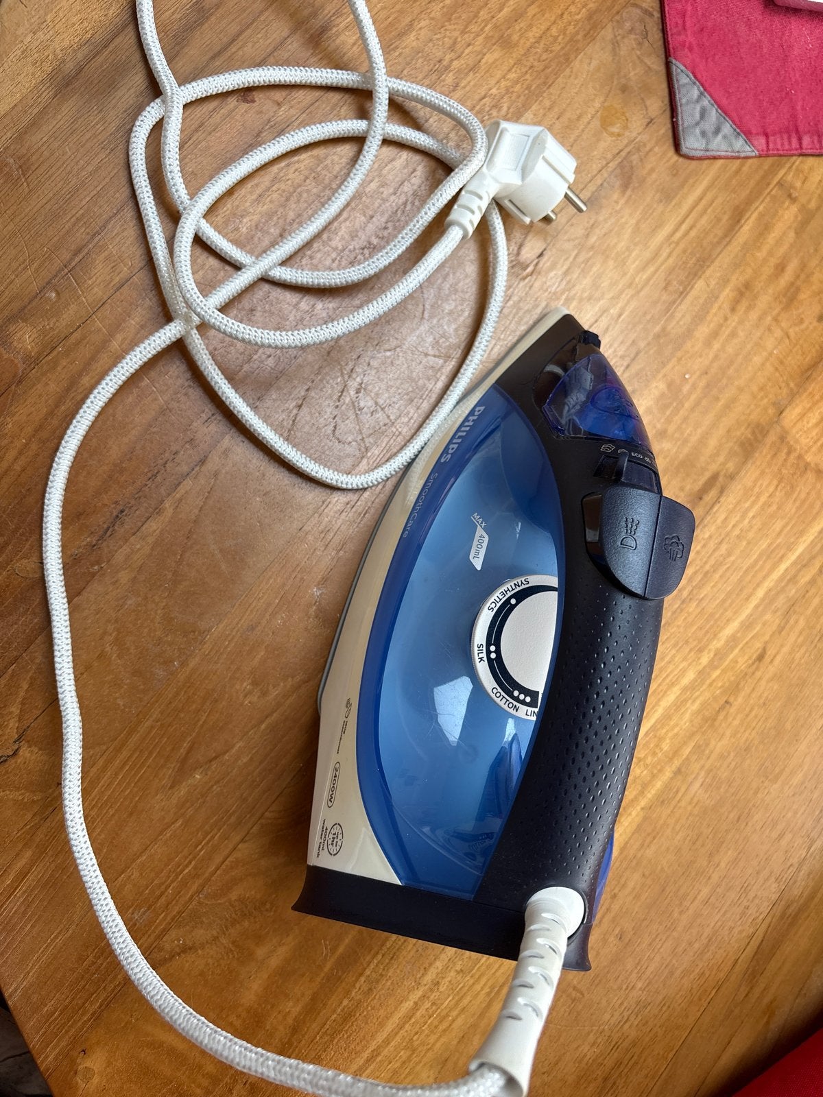 Philips SmoothCare Strijkijzer 2400W - Zo goed als nieuw, Witgoed en Apparatuur, Ophalen, Zo goed als nieuw, Strijkijzer met snoer