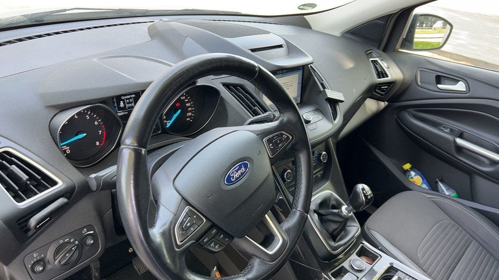 Ford Kuga 1.5 EcoBoost Titanium navi LM camera, Euro 6, 4 cilinders, Wit, Origineel Nederlands