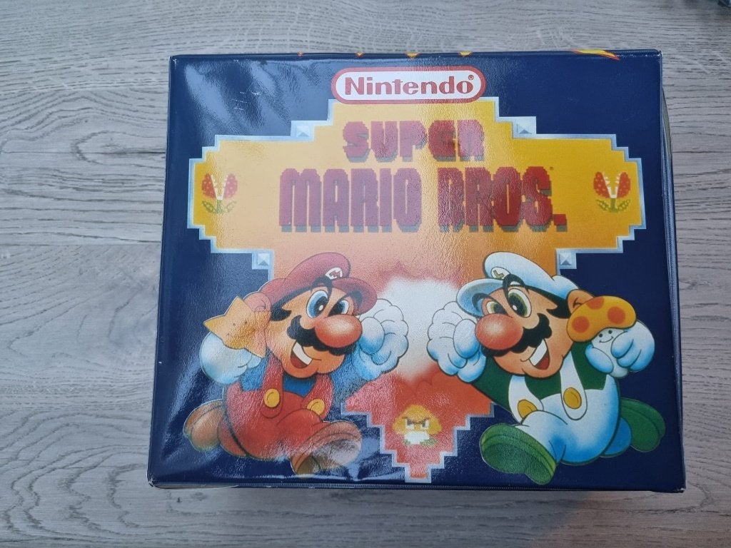 Super Mario Bros Koffer, Spelcomputers en Games, Avontuur en Actie, 1 speler, Ophalen of Verzenden, Zo goed als nieuw