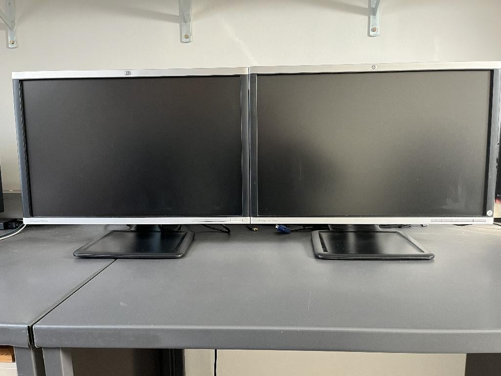 Monitor (2x) HP LA2405wg, Computers en Software, Monitoren, Ophalen, Gebruikt, IPS, Full HD