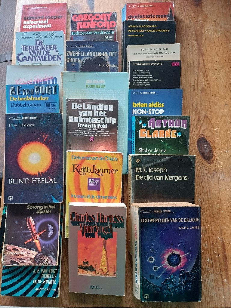 Sciencefiction boeken, Ophalen, Gelezen
