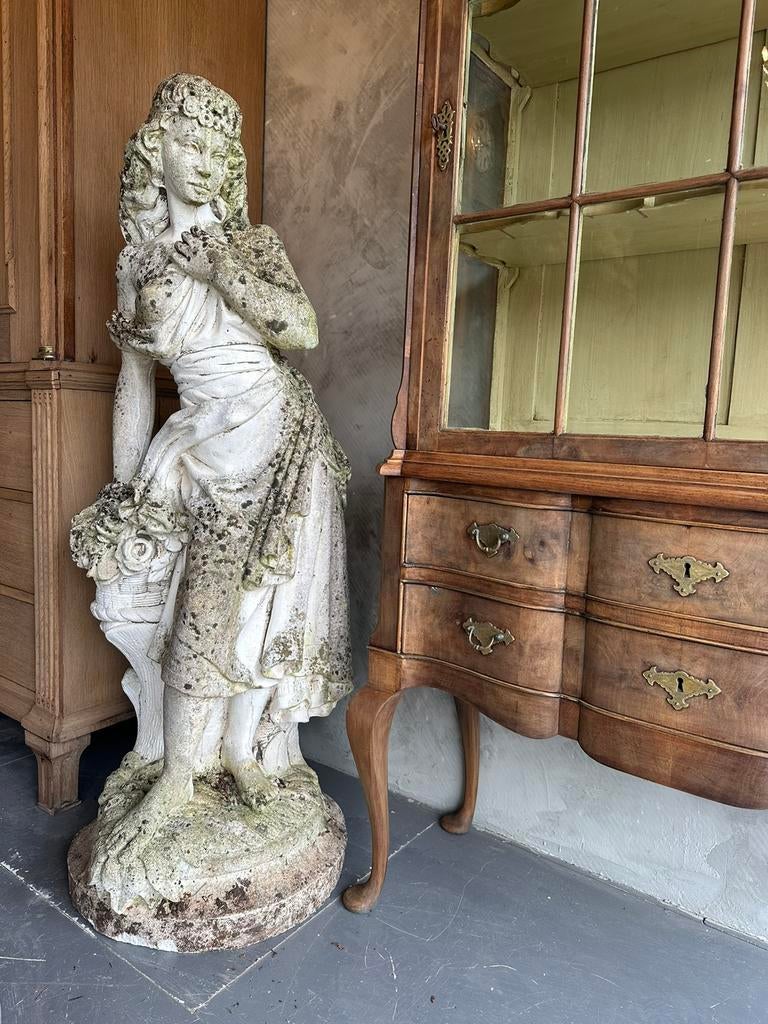 "HENDRICKX "  Zweeds Vitrine Kast., Ophalen of Verzenden