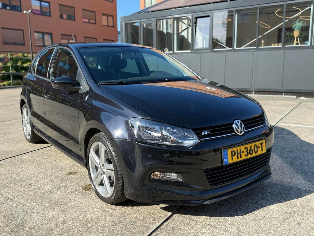 Volkswagen Polo R-Line 1.4 TDI EIRO 6 90PK 5D BMT 2017 Zwart, Auto's, Voorwielaandrijving, USB, Stof, 4 cilinders