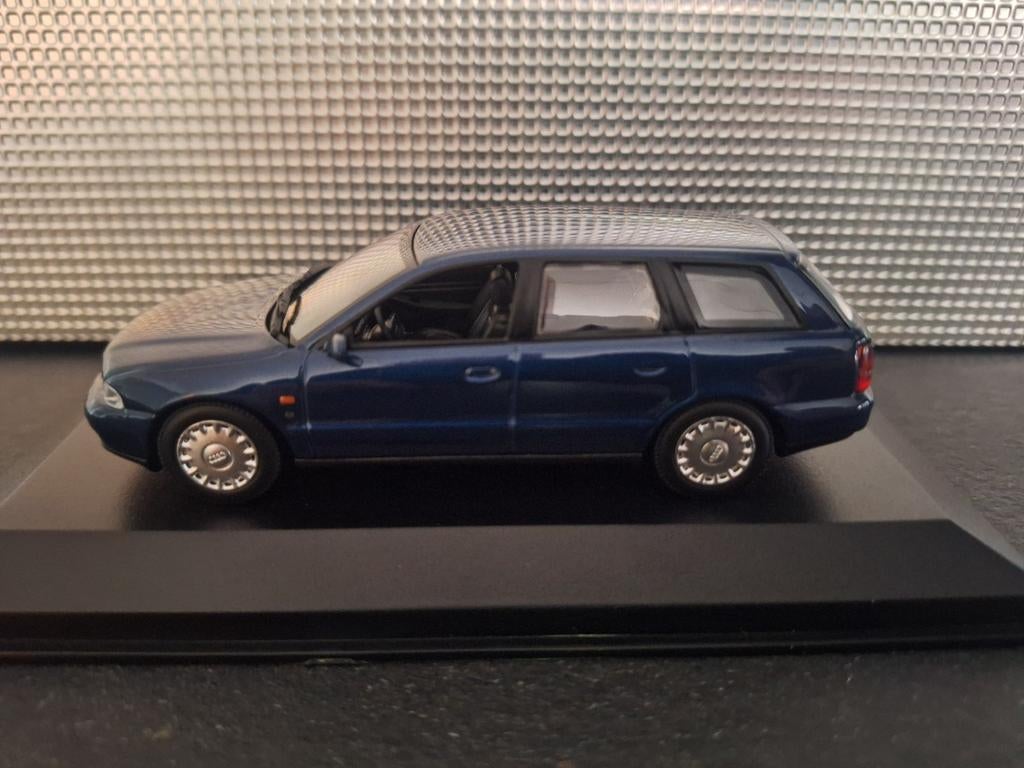 Audi A4 Avant 1995 Schaal 1:43, Overige merken, Nieuw, Ophalen of Verzenden, Maxichamps