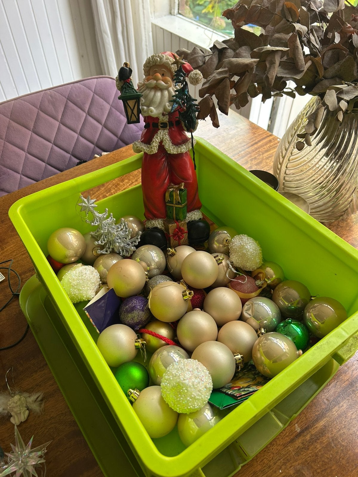 Partij kerstdecoratie, oa ballen, verlichting en kerstman, Diversen, Ophalen of Verzenden, Zo goed als nieuw
