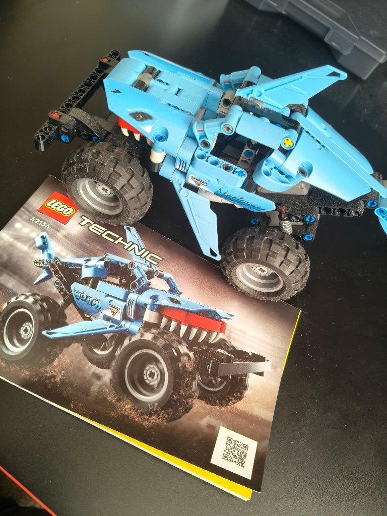 Lego Megalodon 42134, Ophalen, Lego, Inclusief instructies, Zo goed als nieuw