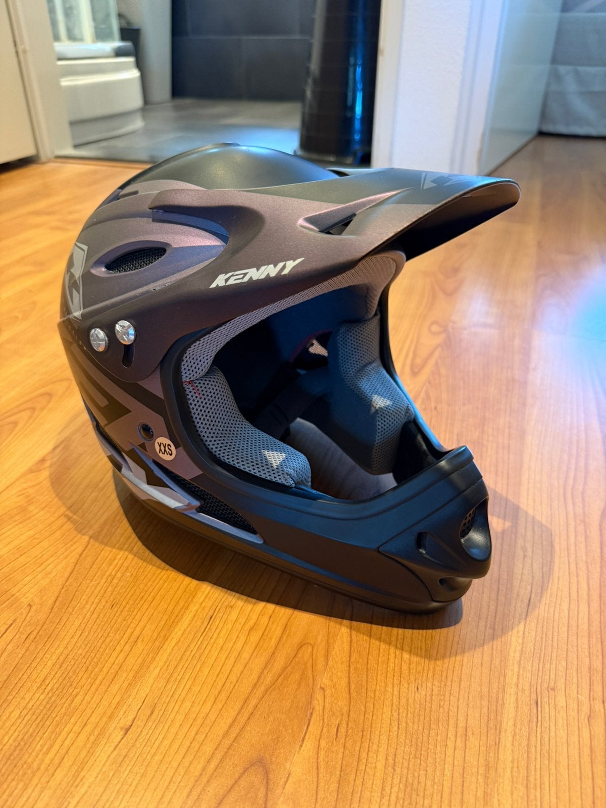 Kenny downhill/bmx helm xxs, Motoren, Ophalen of Verzenden, Tweedehands, Offroadhelm, Overige merken