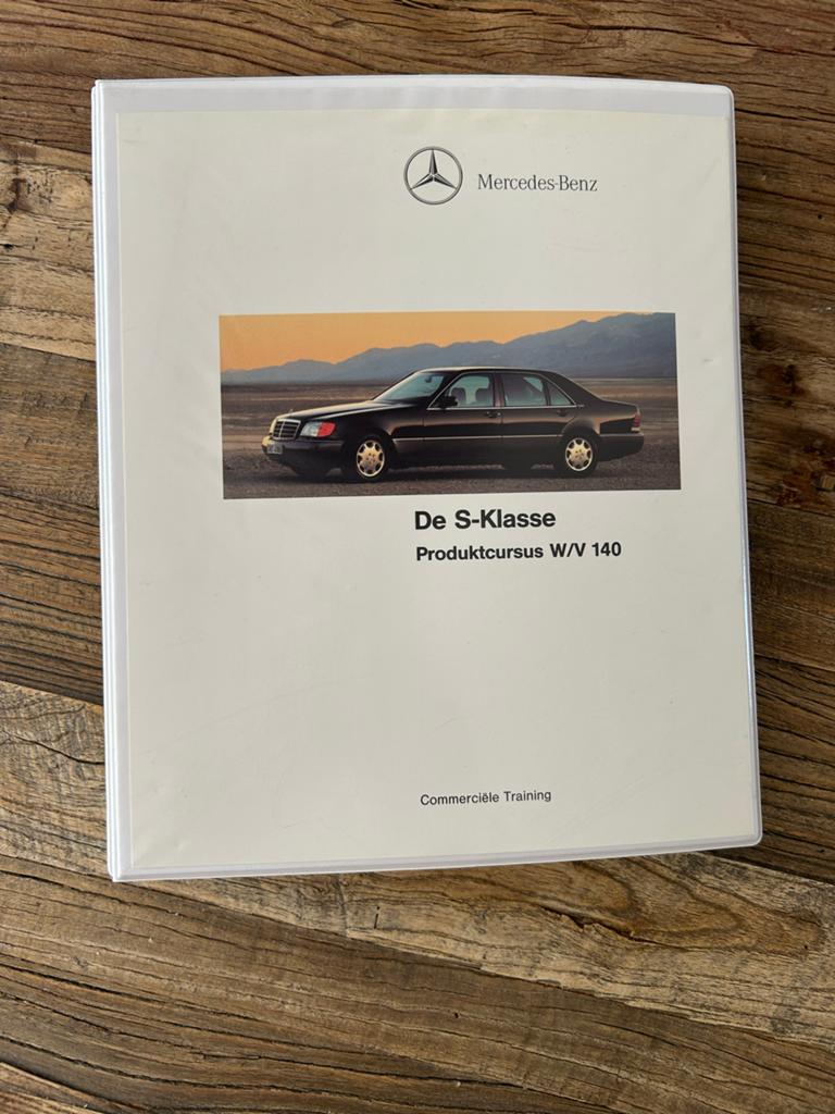 Productinfo cursus/pluspunten Mercedes-Benz S-Klasse W/V 140, Boeken, Auto's | Folders en Tijdschriften, Ophalen, Zo goed als nieuw