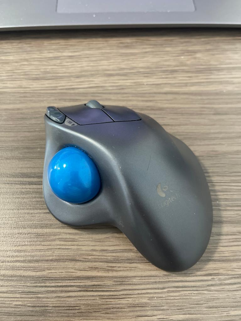 Logitech M570 Draadloze Trackball Muis - Ergonomisch, Rechtshandig, Muis, Gebruikt, Ergonomisch