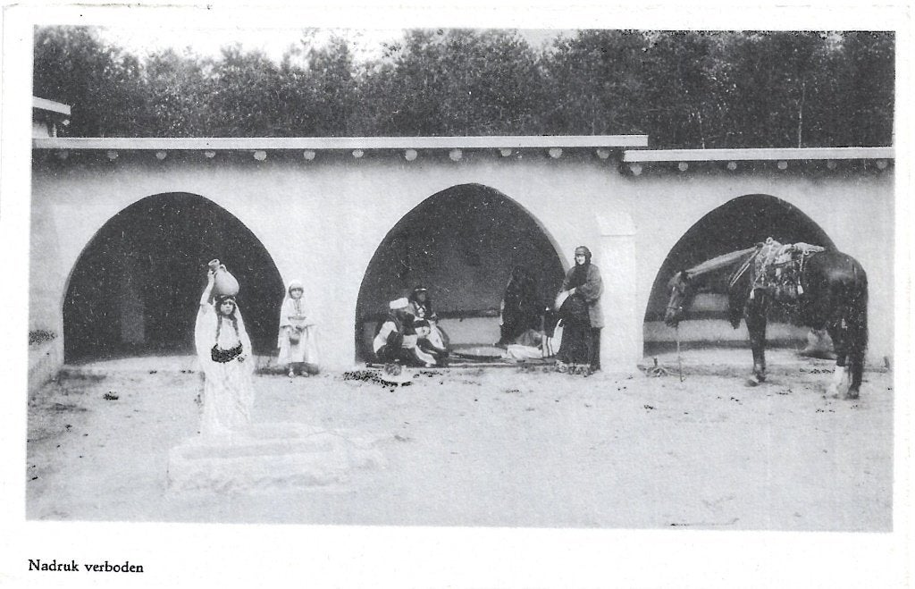 AK Heilig Landstichting - Karavanenhuis van binnen, Verzenden, 1920 tot 1940, Gelopen, Gelderland