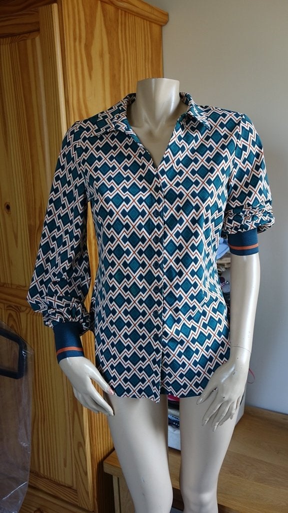 nieuwe DAELIN bloes, Maat 38/40 (M), Nieuw, DAELIN, Meerkleurig