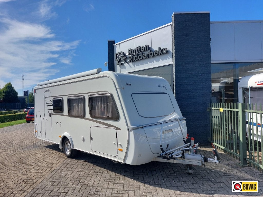 Eriba Nova Light 515, Standaardzit, Fietsenrek, Bedrijf, Dwarsbed