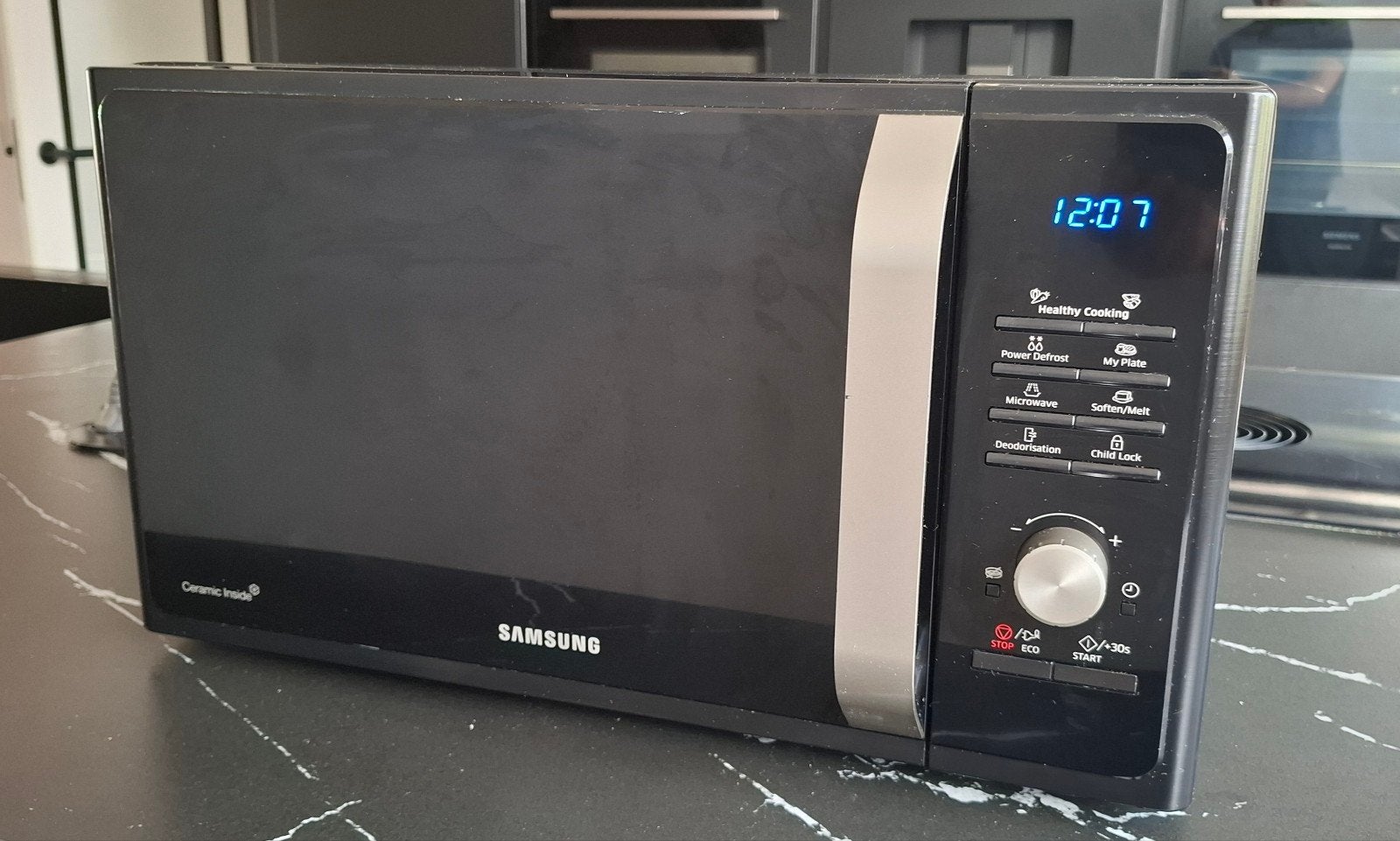Samsung Magnetron - Zwart, Zo goed als nieuw, Ophalen, Zo goed als nieuw, Draaiplateau
