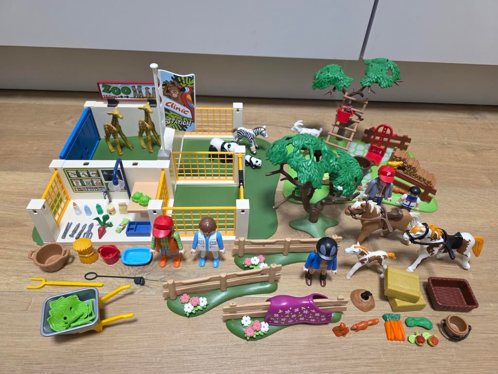 Playmobil 4009 verzorgingstation, paardenfamilie, appelboom, Ophalen of Verzenden, Zo goed als nieuw, Complete set