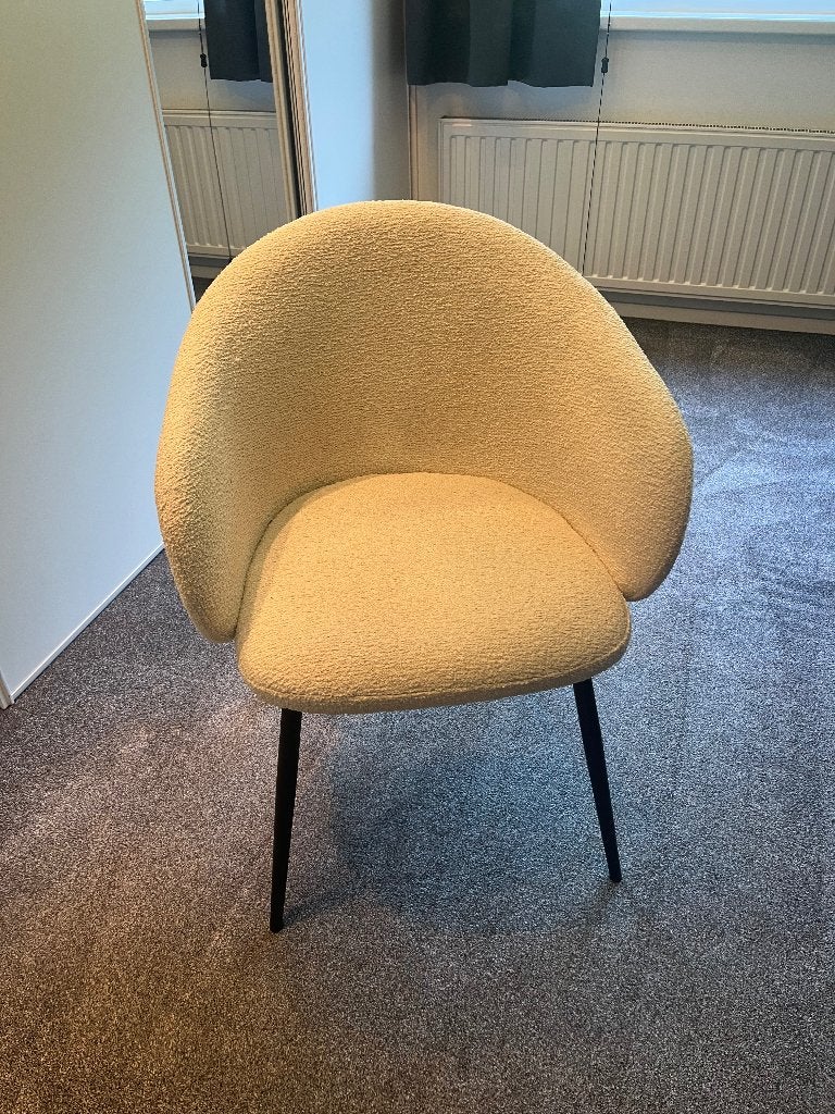 Stoel Kwantum, Ophalen