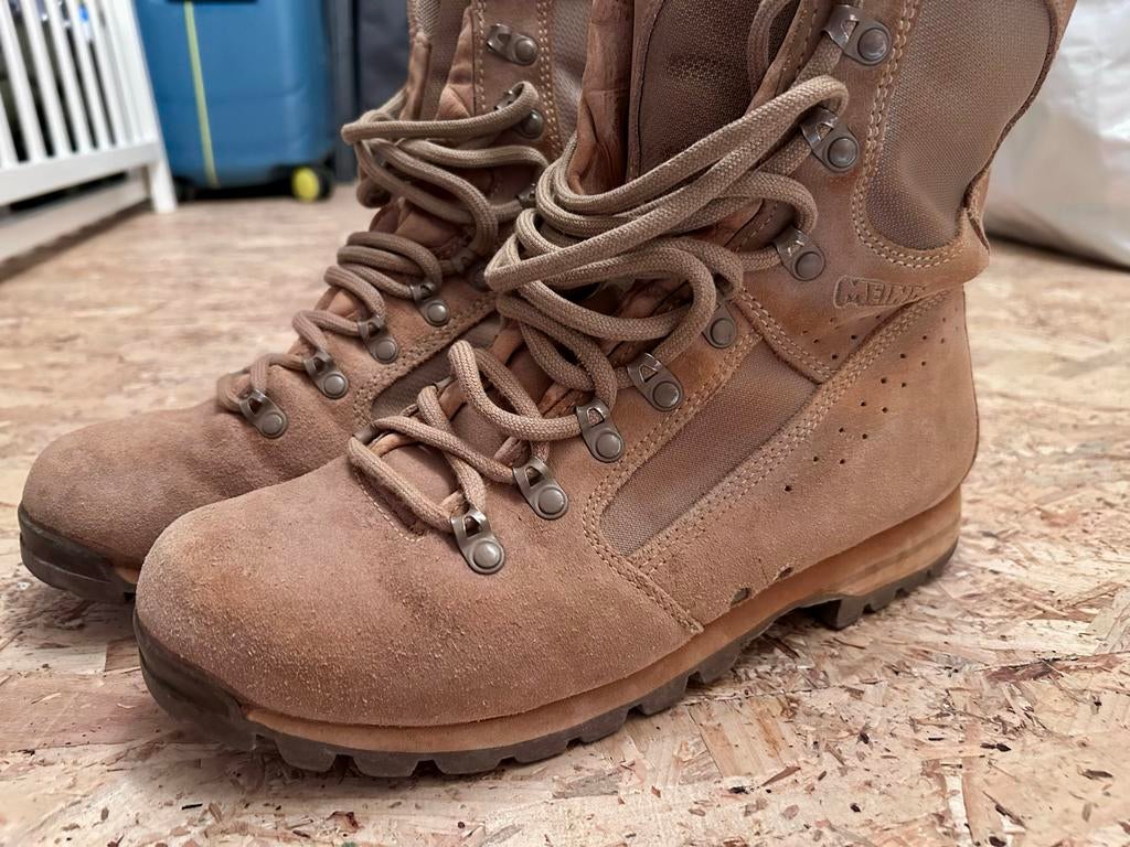 Desert Meindl - Maat 43,5, Ophalen, Gebruikt, Schoenen