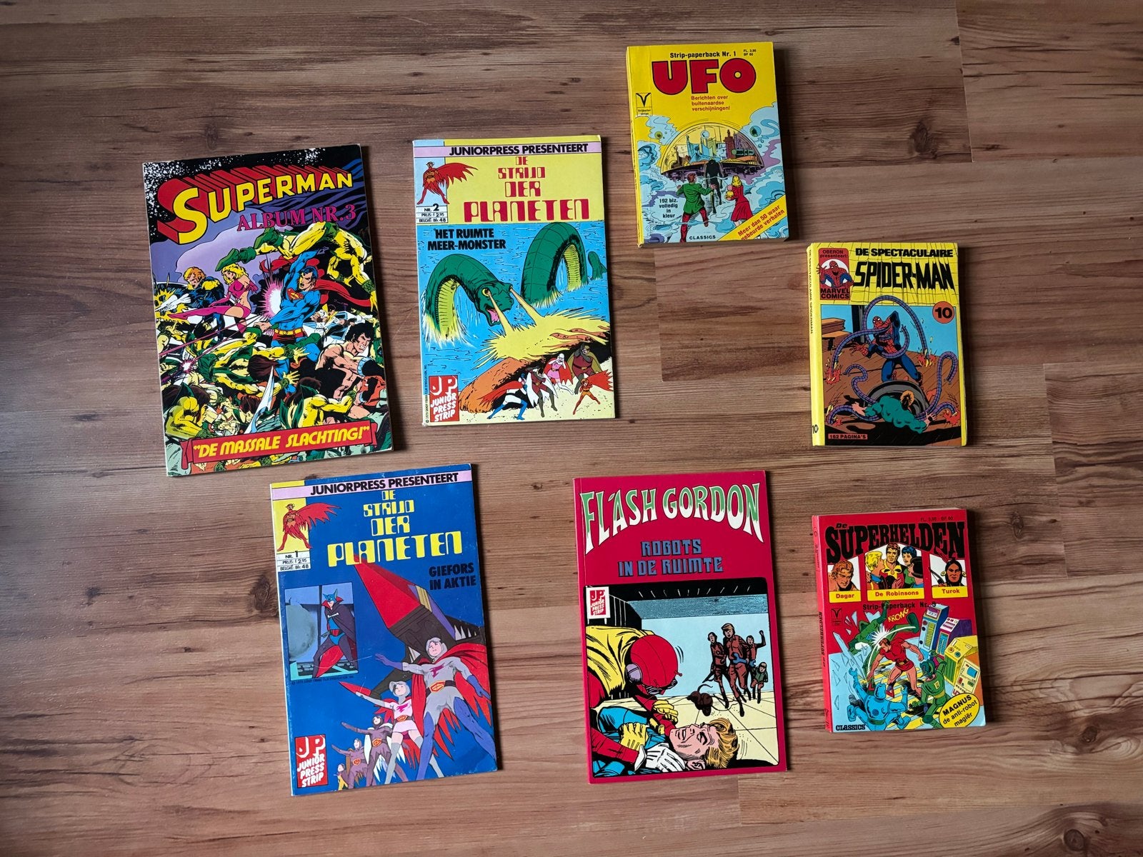 Diverse Sciencefiction Strips: Strijd der Planeten, Flash Go, Boeken, Meerdere stripboeken, Ophalen of Verzenden, Gelezen