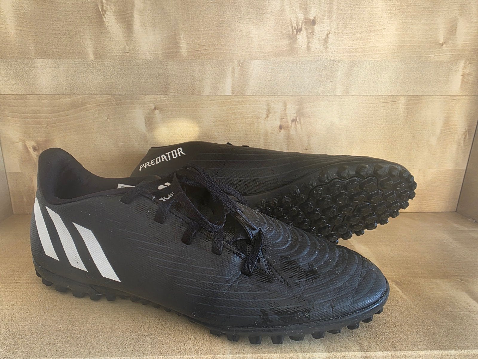Adidas Predator voetbalschoenen - Maat 44, Sport en Fitness, Ophalen, Zo goed als nieuw, Schoenen