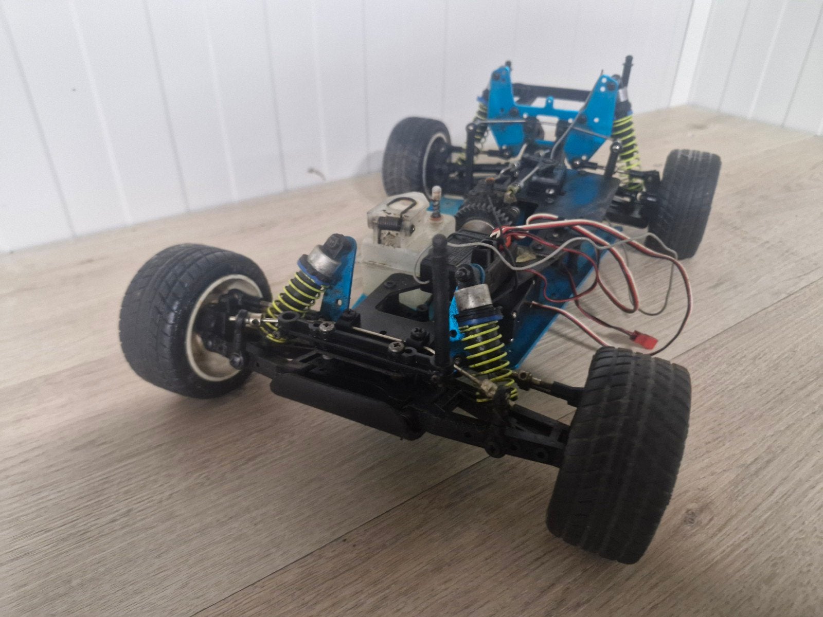 rc chassis 1/10, Ophalen of Verzenden