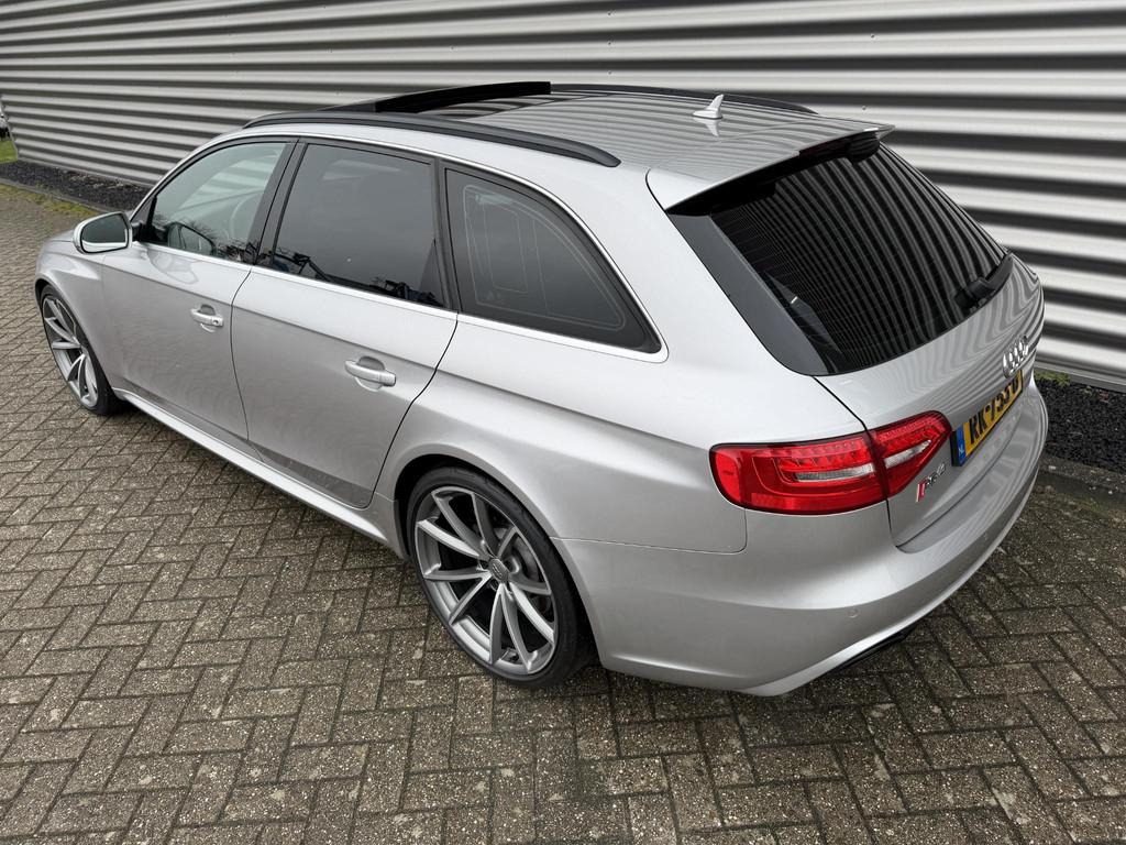 Audi A4 Avant 4.2 FSI RS 4 quattro B&O Panorama, Auto's, Audi, Automaat, Euro 5, Gebruikt, 8 cilinders