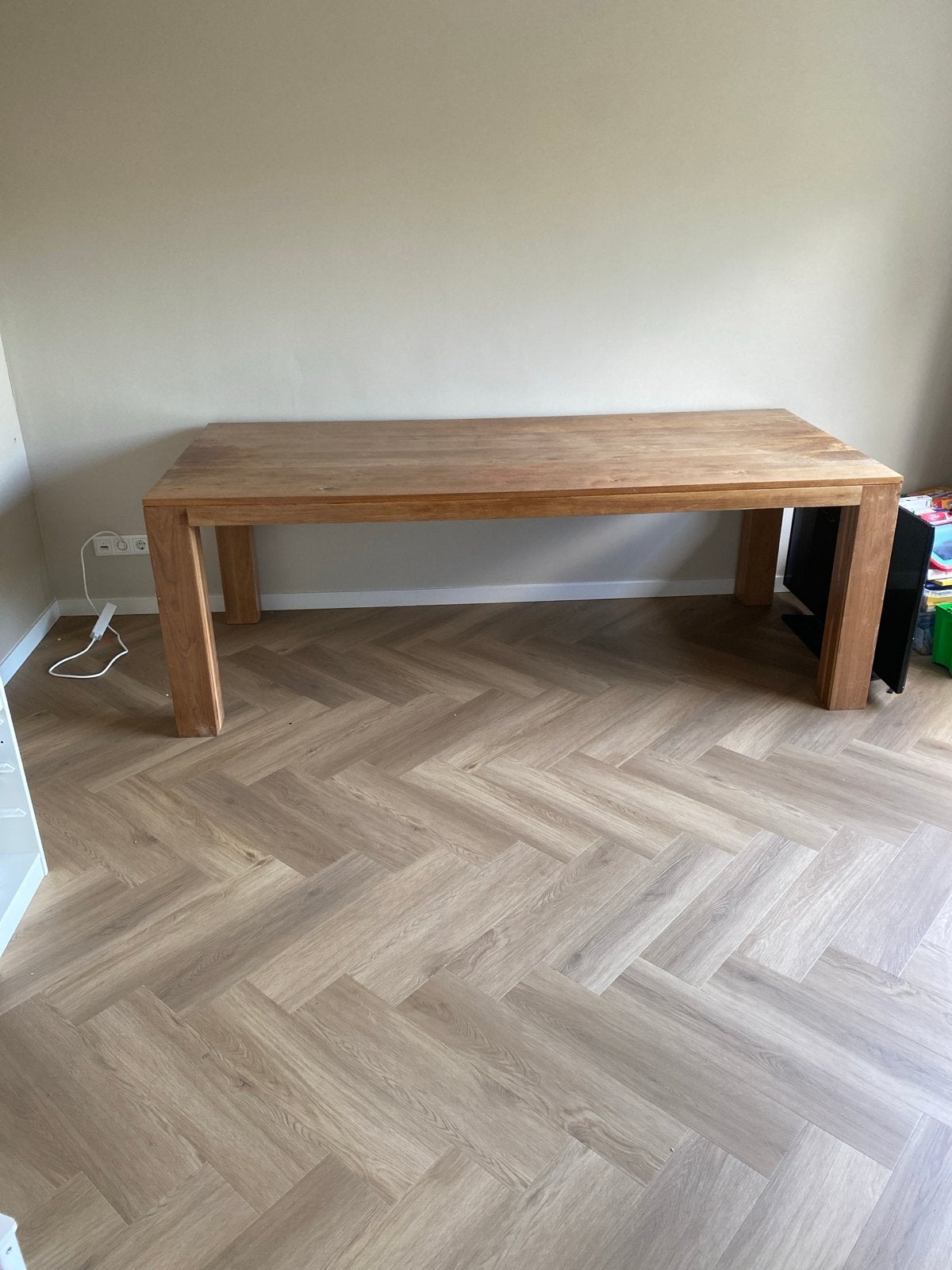 Robuuste houten eettafel - 220x100 cm, Huis en Inrichting, Gebruikt, 100 tot 150 cm, 200 cm of meer, Ophalen of Verzenden