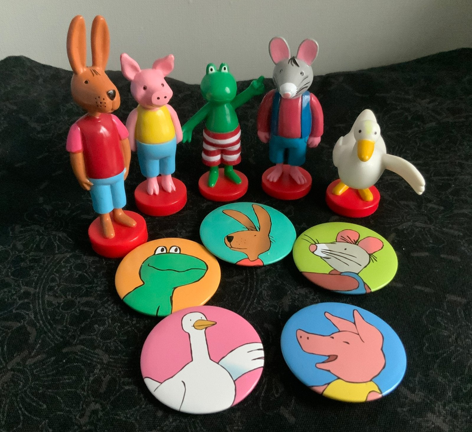 Kikker en vriendjes poppetjes of taartpoppetjes en buttons, Ophalen of Verzenden, Zo goed als nieuw