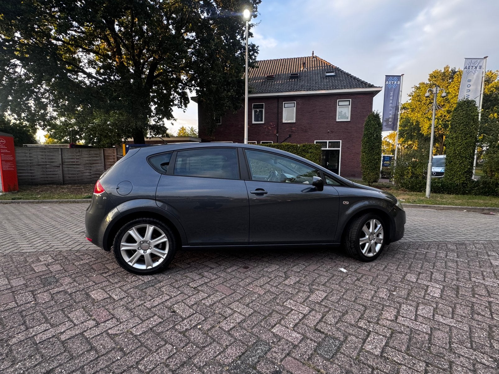 Seat Leon 1.6 Streetstyle – 2008, Ophalen of Verzenden, Zo goed als nieuw