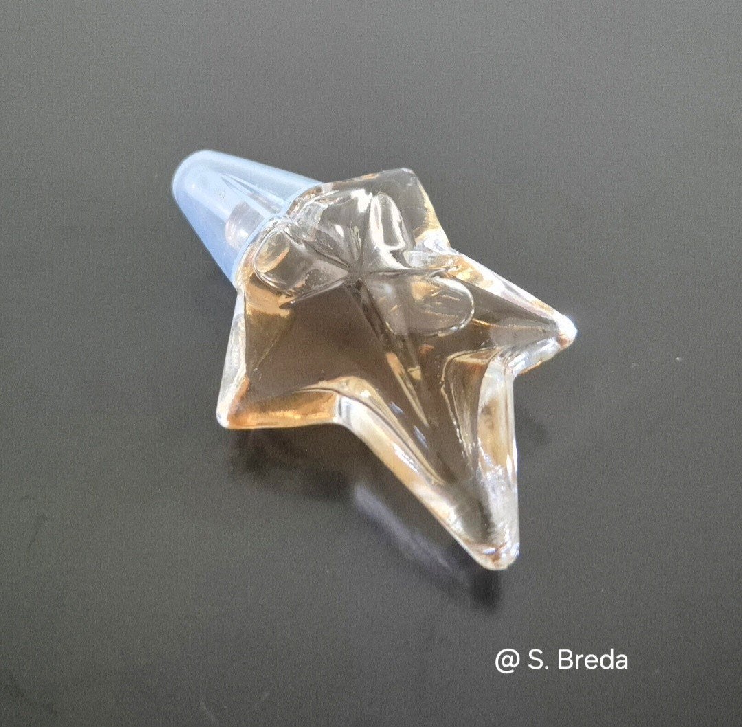 Thierry Mugler - Angel - liggende miniatuur aparte dop, Verzamelen, Ophalen of Verzenden, Zo goed als nieuw, Miniatuur, Gevuld