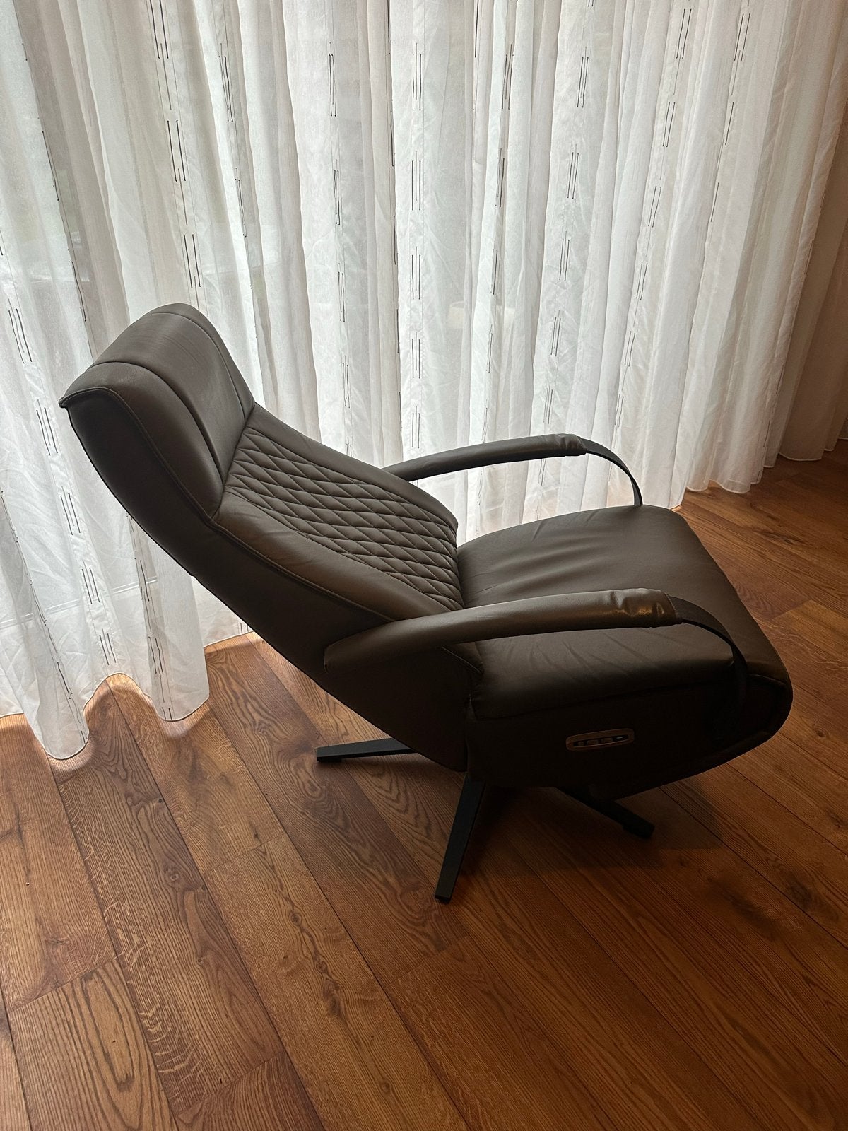 Foto 5 van Elektrische relaxfauteuil - Groen leer