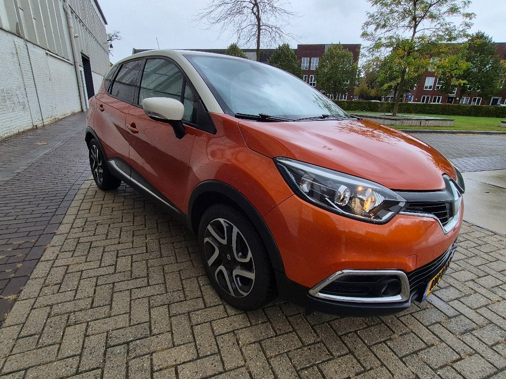Renault Captur Helly Hansen 0.9 TCe 90 | Navi | Climate, Auto's, Voorwielaandrijving, Stof, Overige kleuren, 49 €/maand