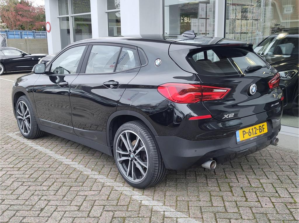 BMW X2 xDRIVE20i EXECUTIVE AUTOMAAT Elek. achterklep | 4x4 |, Automaat, Gebruikt, Zwart, Bedrijf