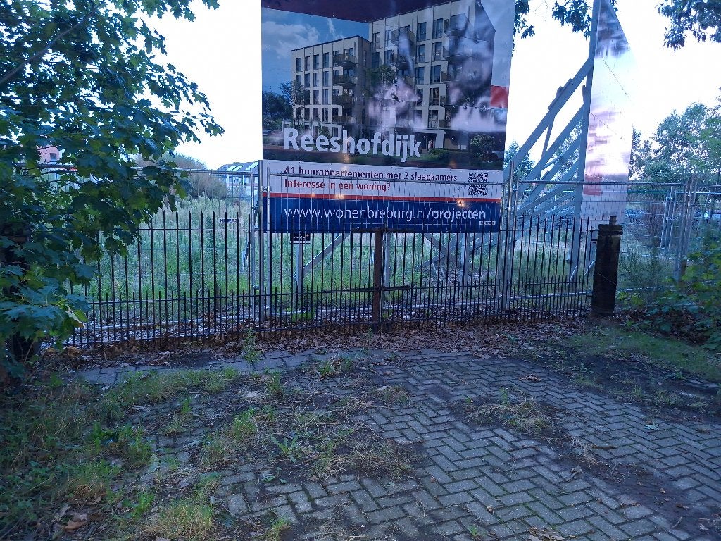ijzeren poort (stevig en degelijke zware uitvoering), Tuin en Terras, Ophalen, Gebruikt, IJzer, Sierhekwerk