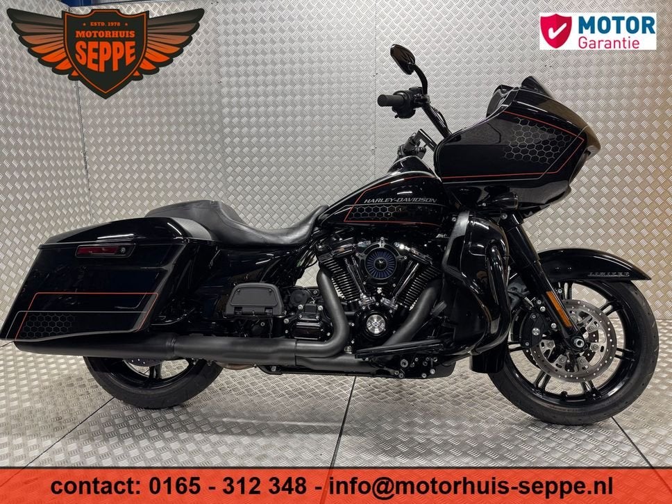 HARLEY-DAVIDSON ROAD GLIDE LIMITED FLTRK, 2 cilinders, HARLEY-DAVIDSON, Chopper, Bedrijf