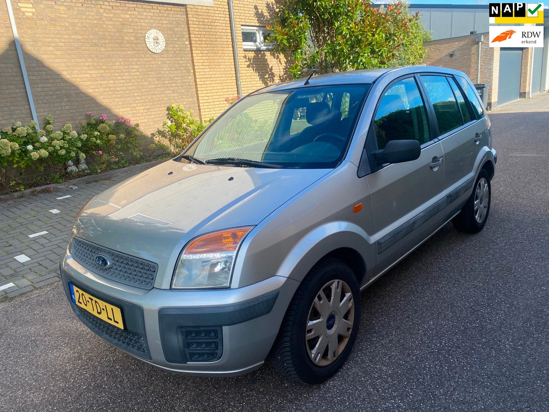 Ford Fusion 1.4-16V Champion, Voorwielaandrijving, 15 km/l, Origineel Nederlands, Bedrijf
