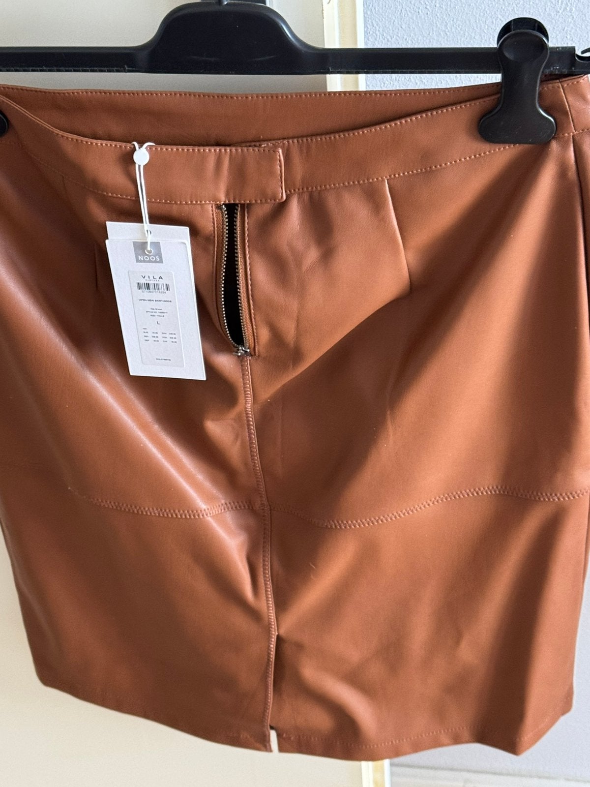 Vila leather look rok cognac kleur, Kleding | Dames, Ophalen, Bruin, Maat 42/44 (L), Nieuw