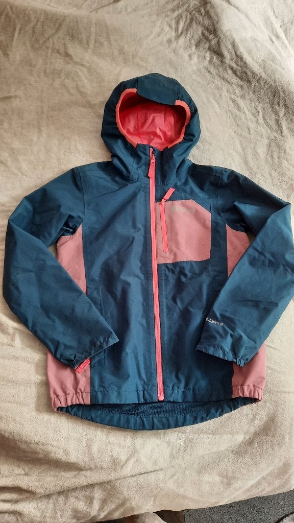 Jach Wolfskin tussenjas Maat 140, Kinderen en Baby's, Meisje, Jack Wolfskin, Ophalen of Verzenden, Zo goed als nieuw