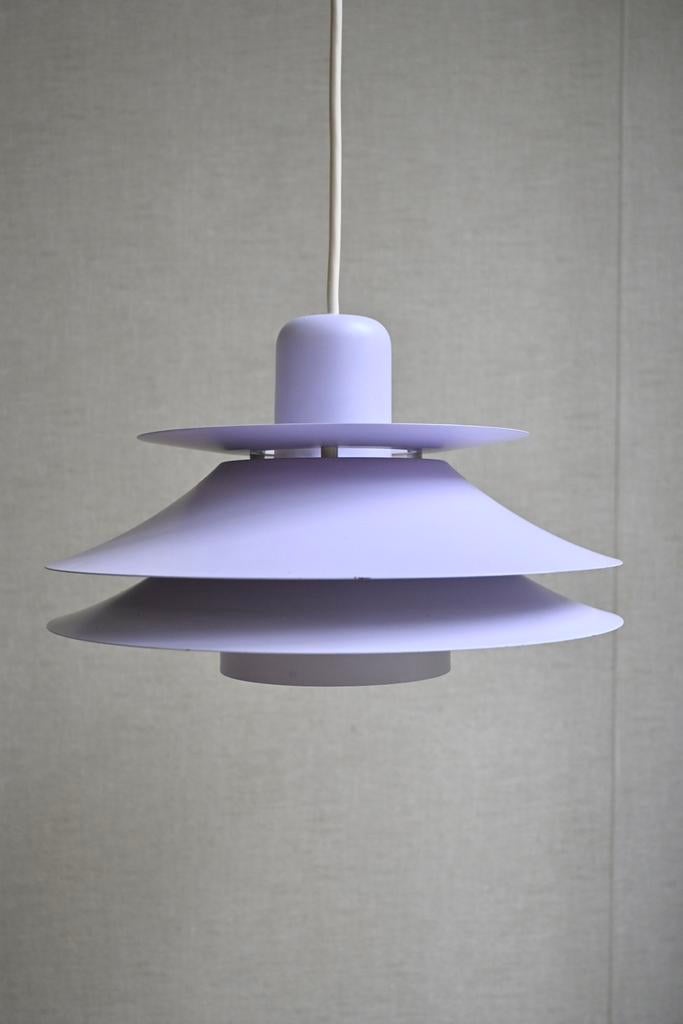 Deens Design Hanglamp Horn Belysning Jaren 70 Lila, Huis en Inrichting, Lampen | Hanglampen, Ophalen of Verzenden, Zo goed als nieuw