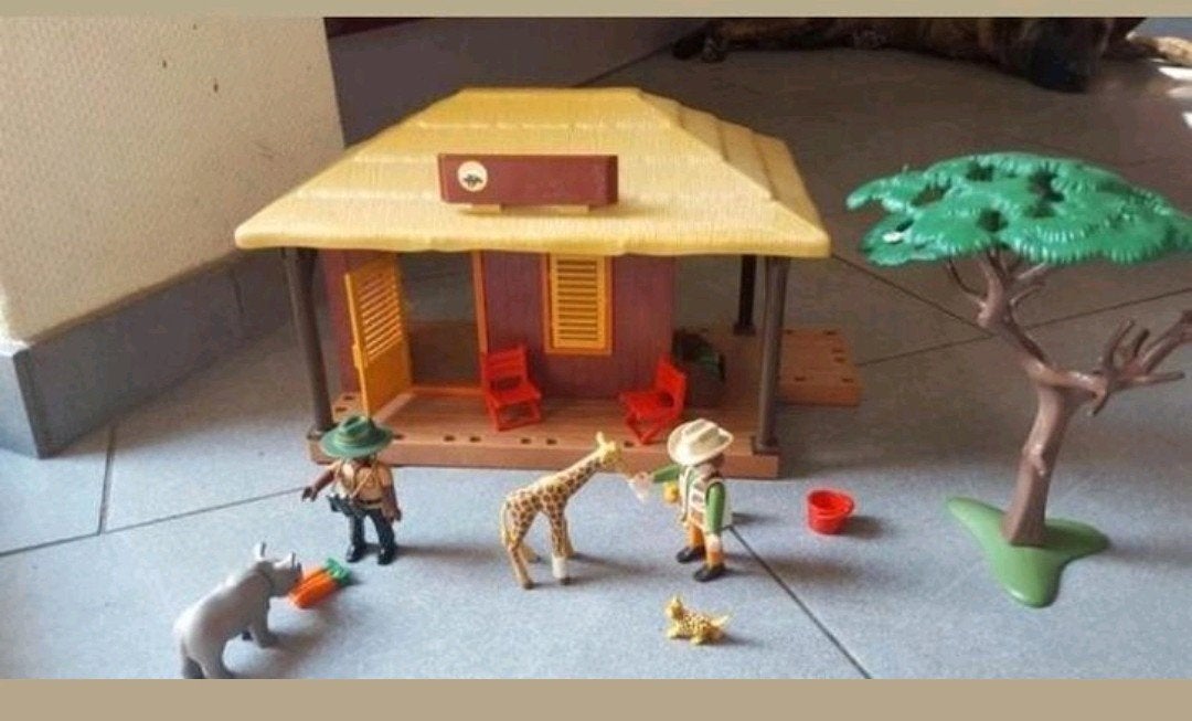 NIEUW PLAYMOBIL SAFARI RANGER SET COMPLEET

€ 35.00, Ophalen of Verzenden, Nieuw, Complete set, Gebouw