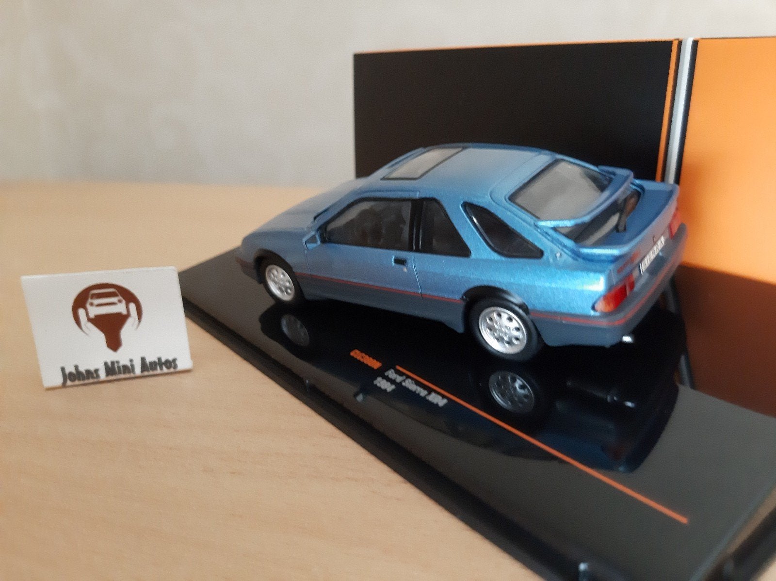 Ford Sierra XR4i blauw-metallic 1984 van IXO 1:43, Overige merken, Auto, IXO, Nieuw