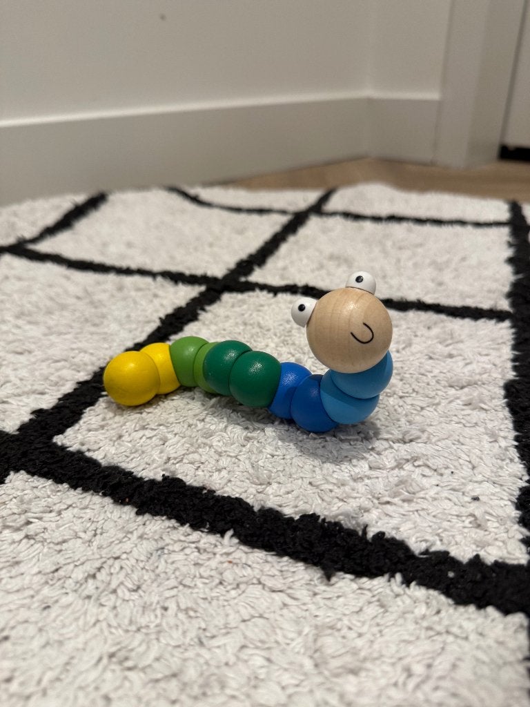 Heel goed blauw groen houten speelgoed rups fidget toy spele, Ophalen of Verzenden, Zo goed als nieuw