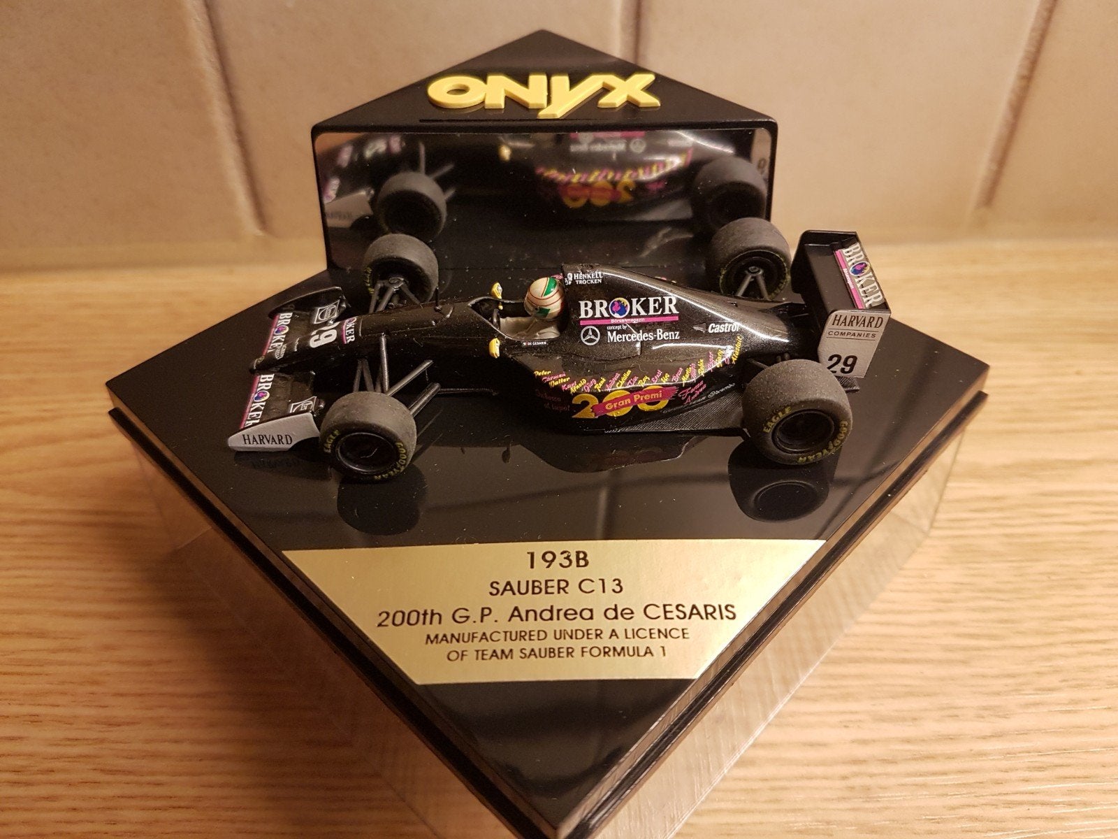 F1 sauber mercedes c13 Andrea de cesaris 200th gp 1994, Ophalen of Verzenden, Zo goed als nieuw, Auto, Overige merken