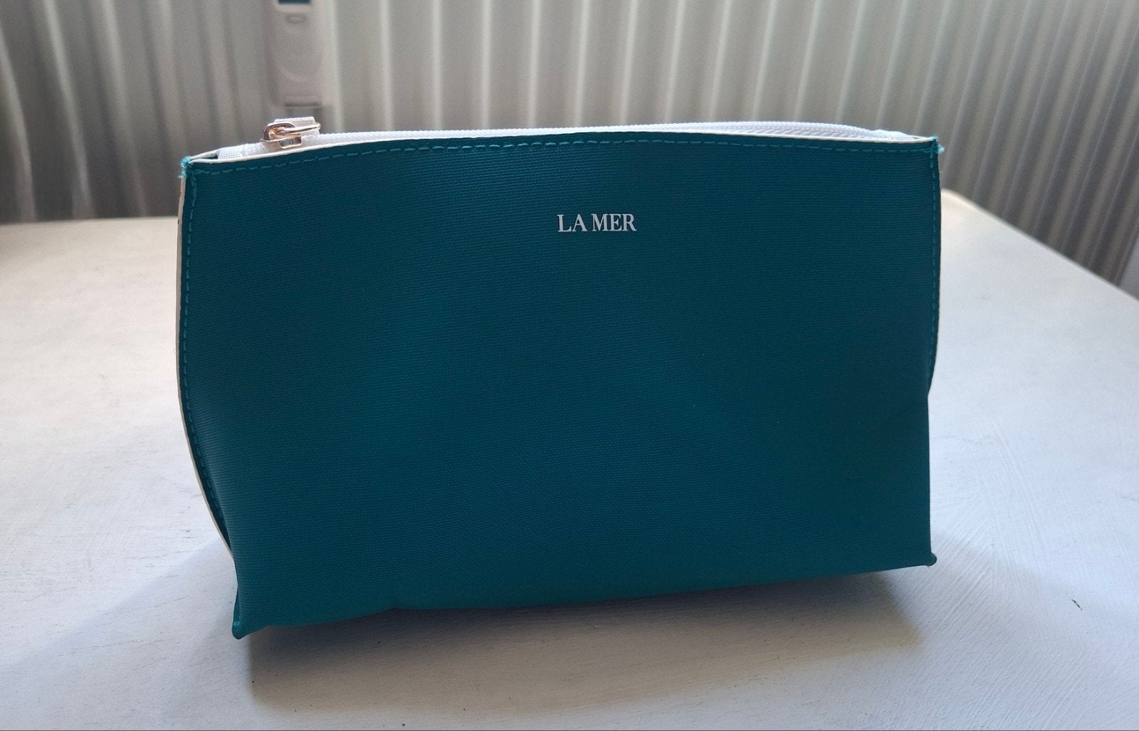 La Mer toilettas / make-up tasje - Nieuw, Sieraden, Tassen en Uiterlijk, Ophalen of Verzenden, Nieuw, Groen, Dame