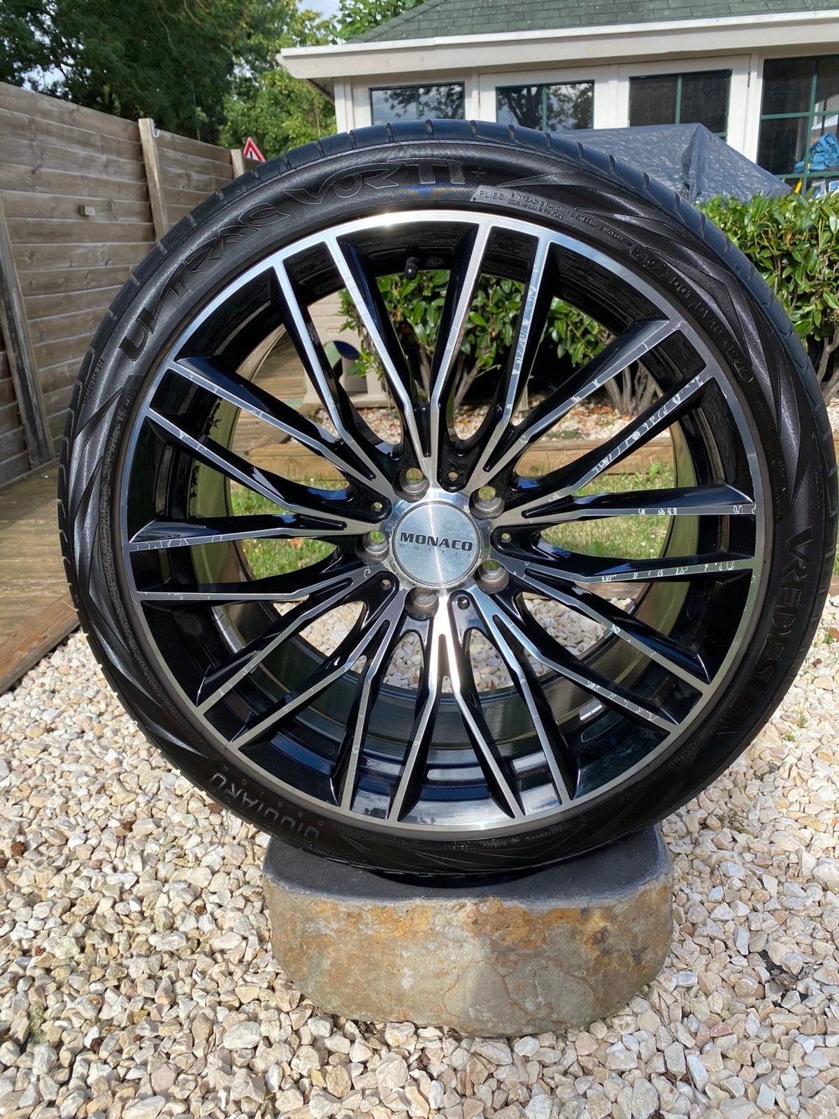 Mooie 19” VW velgen(MONACO)met zeer goede Z.B.5X112, Gebruikt, 255 mm, Banden en Velgen, Personenwagen