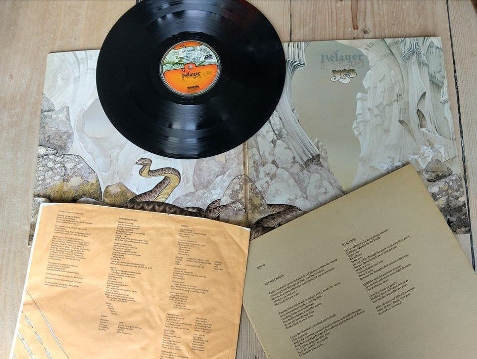 Yes - Relayer 1974 LP (speelt mooi af), LP, Gebruikt, Ophalen of Verzenden, Classic Rock
