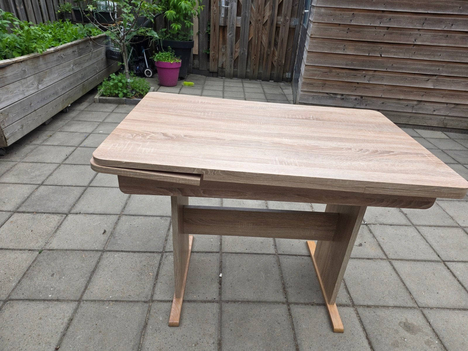 Eettafel uitschuifbaar, Huis en Inrichting, Tafels | Eettafels, Ophalen of Verzenden, Rechthoekig, 150 tot 200 cm, 50 tot 100 cm