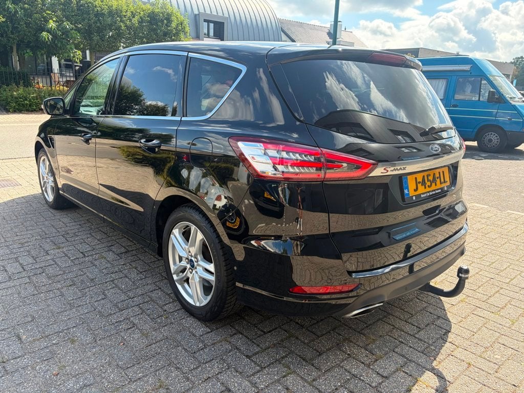 Ford S-Max 2.0 Vignale 7p Automaat, Pano, Trekhaak, PDC, Cli, Auto's, Ford, Automatische klimaatregeling, Euro 6, 4 cilinders