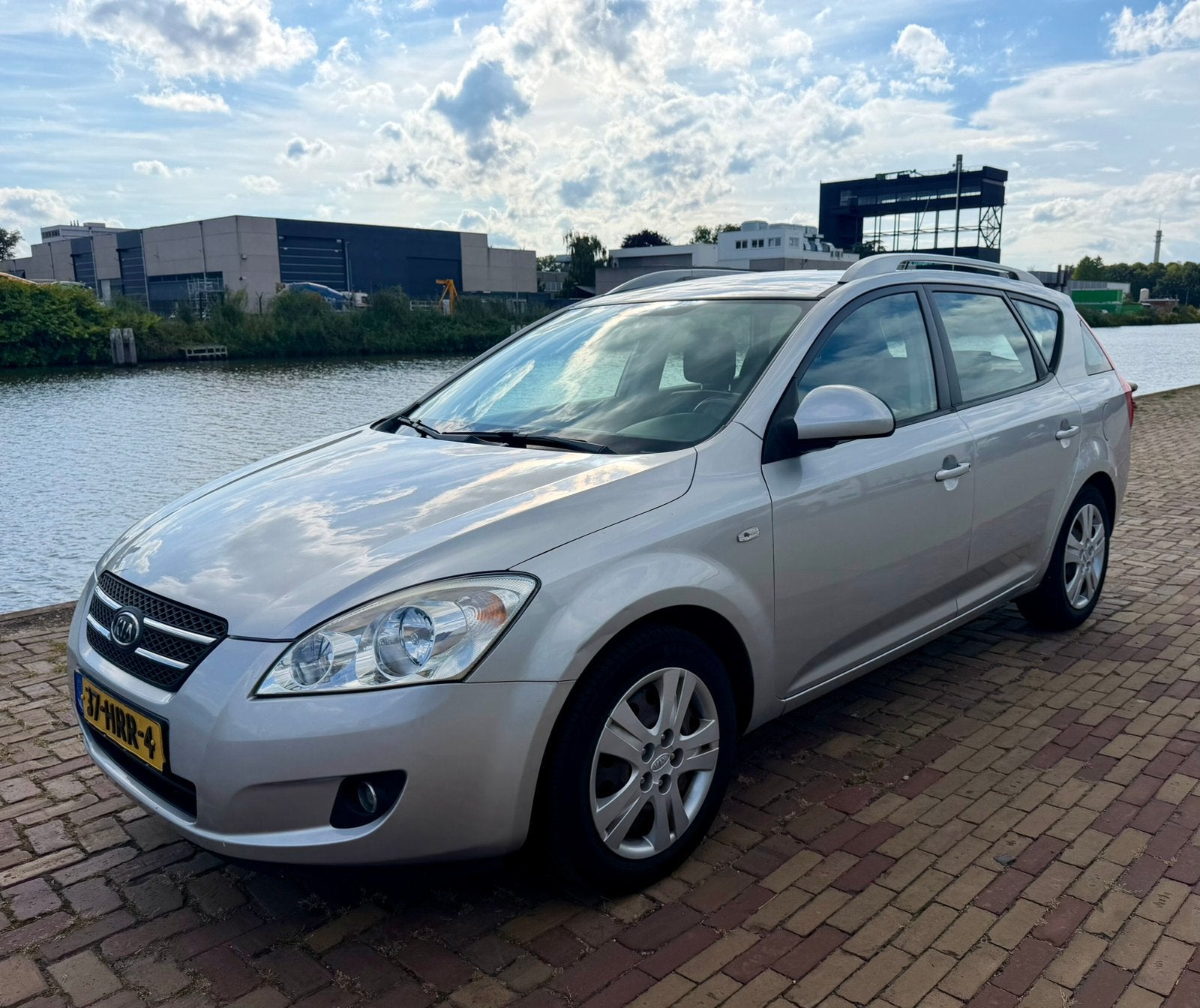 Kia (Pro) Cee d 1.6 | Apk 16-10-2027 | Airco+Cruise | Dealer, Auto's, Voorwielaandrijving, 4 cilinders, Leder en Stof, Origineel Nederlands