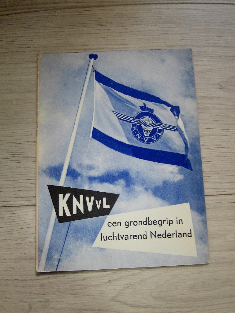 Informatieboekje Kon. Ned. Vereniging voor Luchtvaart KNVvL, Verzenden, Zo goed als nieuw, Boek of Tijdschrift