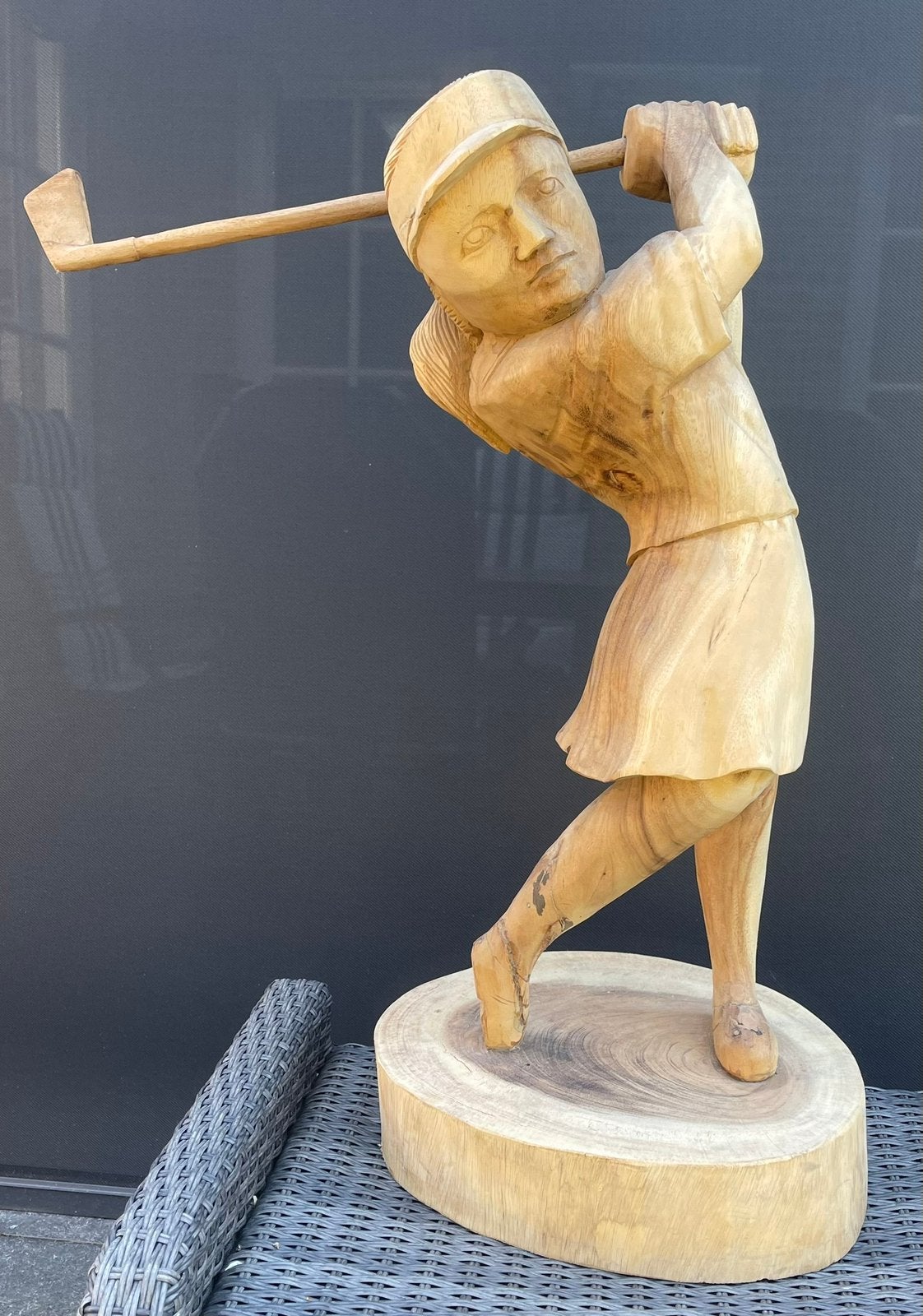 Mooi handgesneden Houten beeld van een golfer, Ophalen