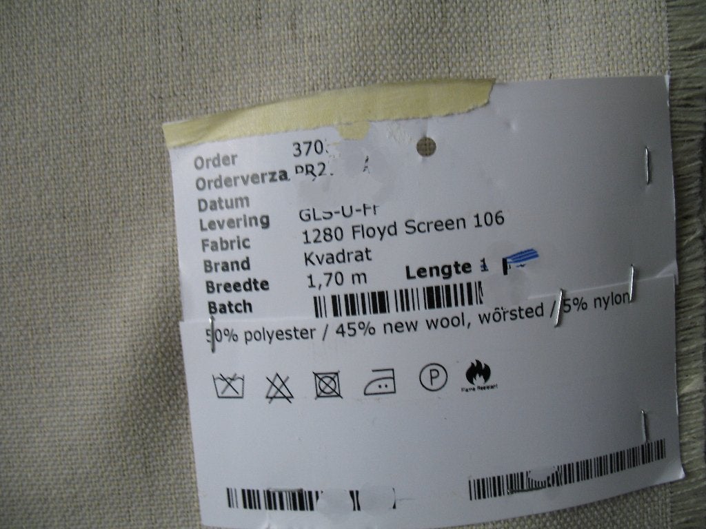 Kvadrat Floyd Screen; crème + grijs; max 10,3 mtr meubelstof, Wol, Meerkleurig, 120 cm of meer, Ophalen of Verzenden